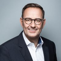 Michael-Busch_500px